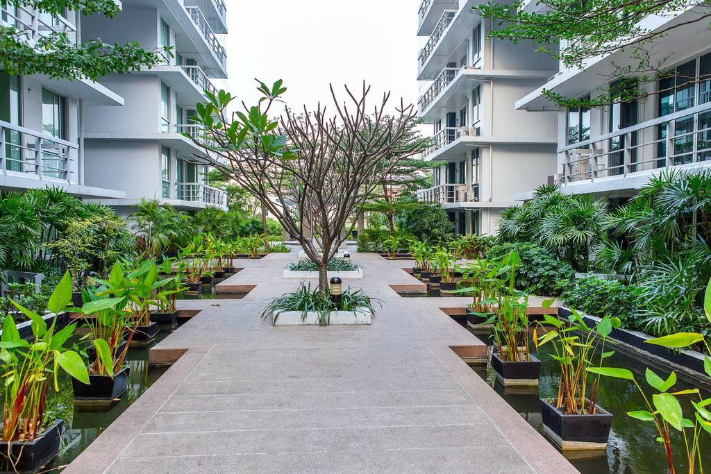 The Capital Resort @ Sukhumvit 50 Bangkok Exterior foto The park